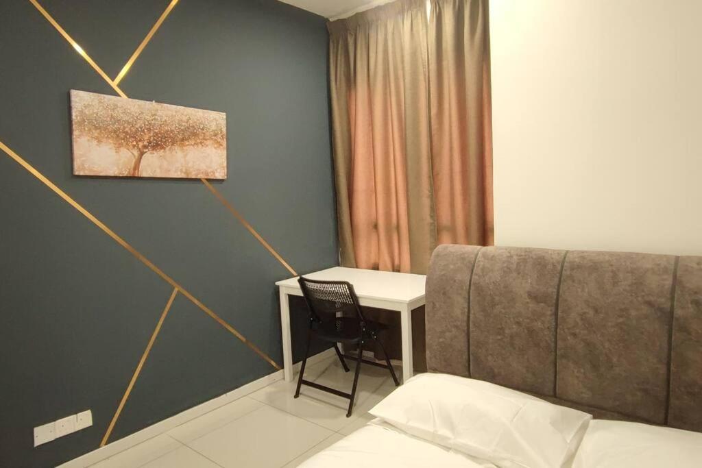 Hzb301-Selfcheck-In-Wi-Fi- Netflix- Parking- Pool-2 Bedroom- Klia, 7099 Сепанг Екстер'єр фото