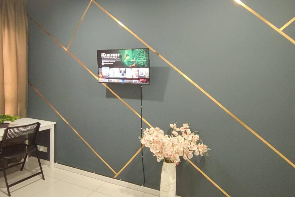 Hzb301-Selfcheck-In-Wi-Fi- Netflix- Parking- Pool-2 Bedroom- Klia, 7099 Сепанг Екстер'єр фото